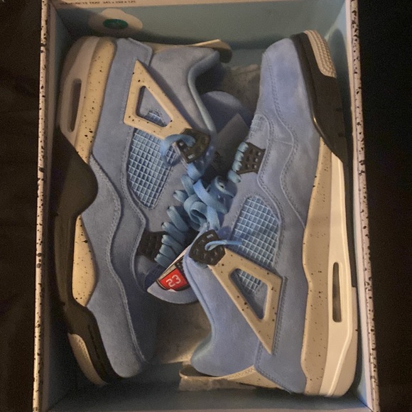 Jordan 4 University Blue size 12 - Picture 2 of 7